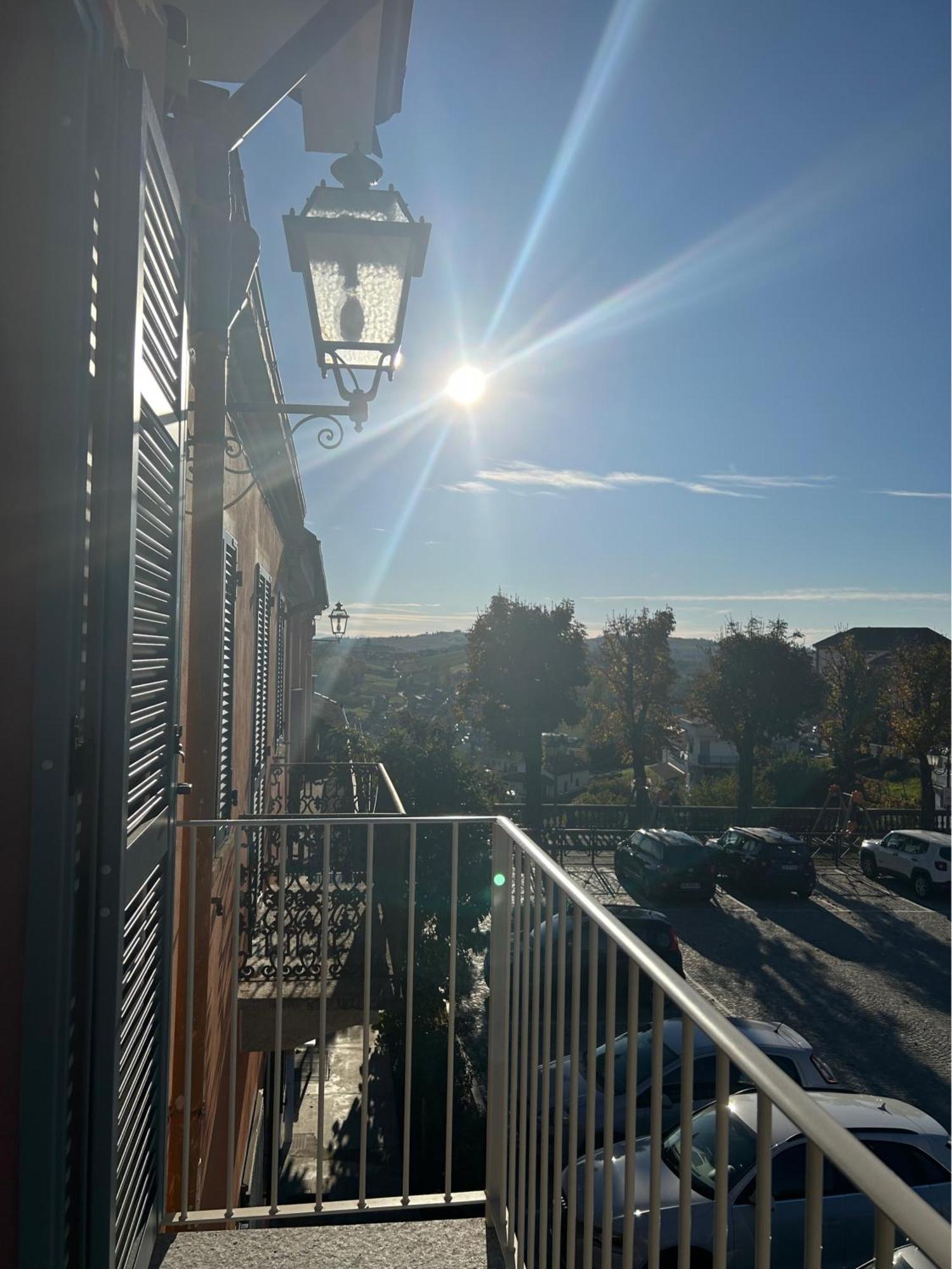 L'Incanto Casa Vacanze Montegrosso d'Asti Luaran gambar