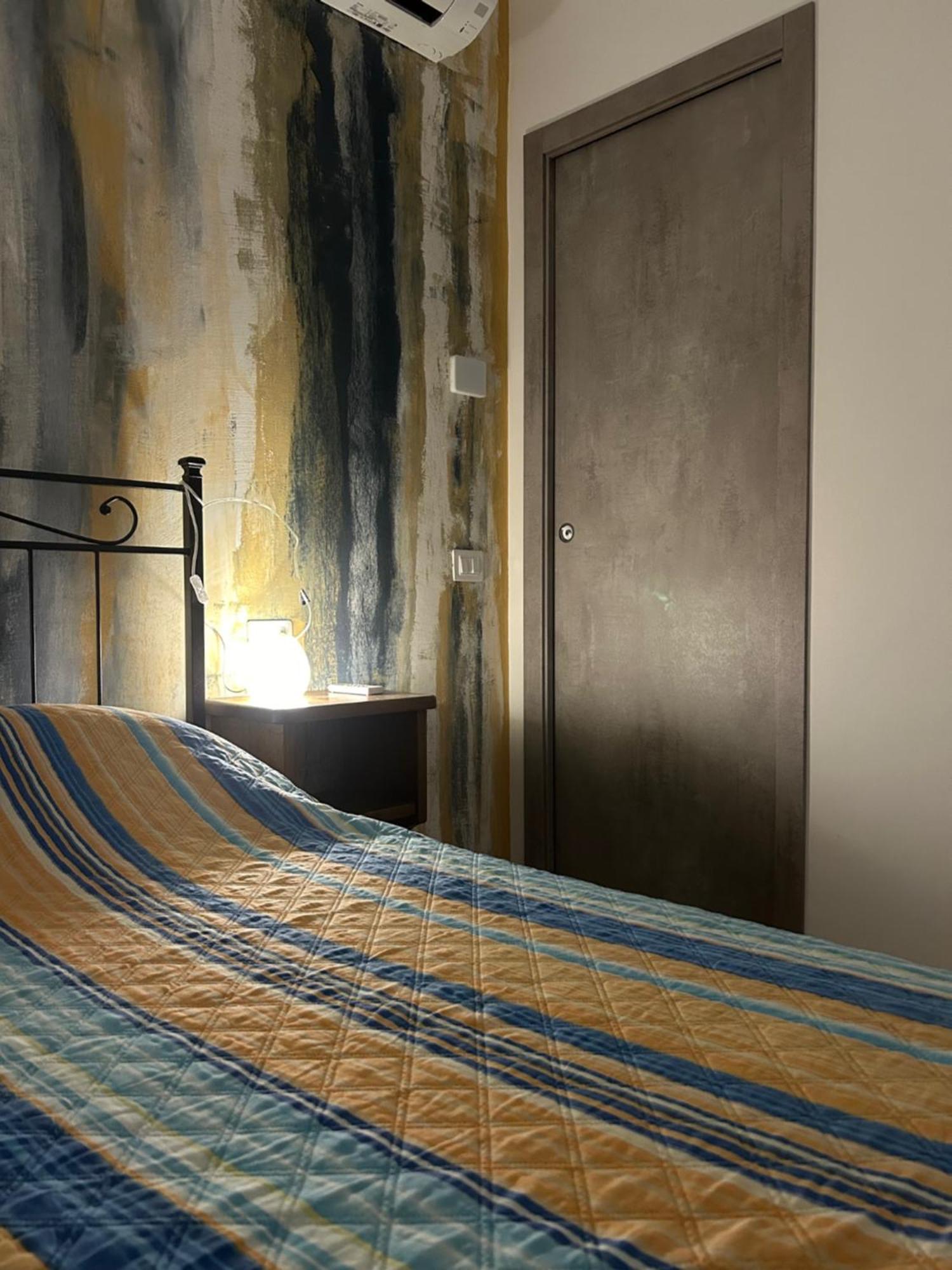 L'Incanto Casa Vacanze Montegrosso d'Asti Luaran gambar