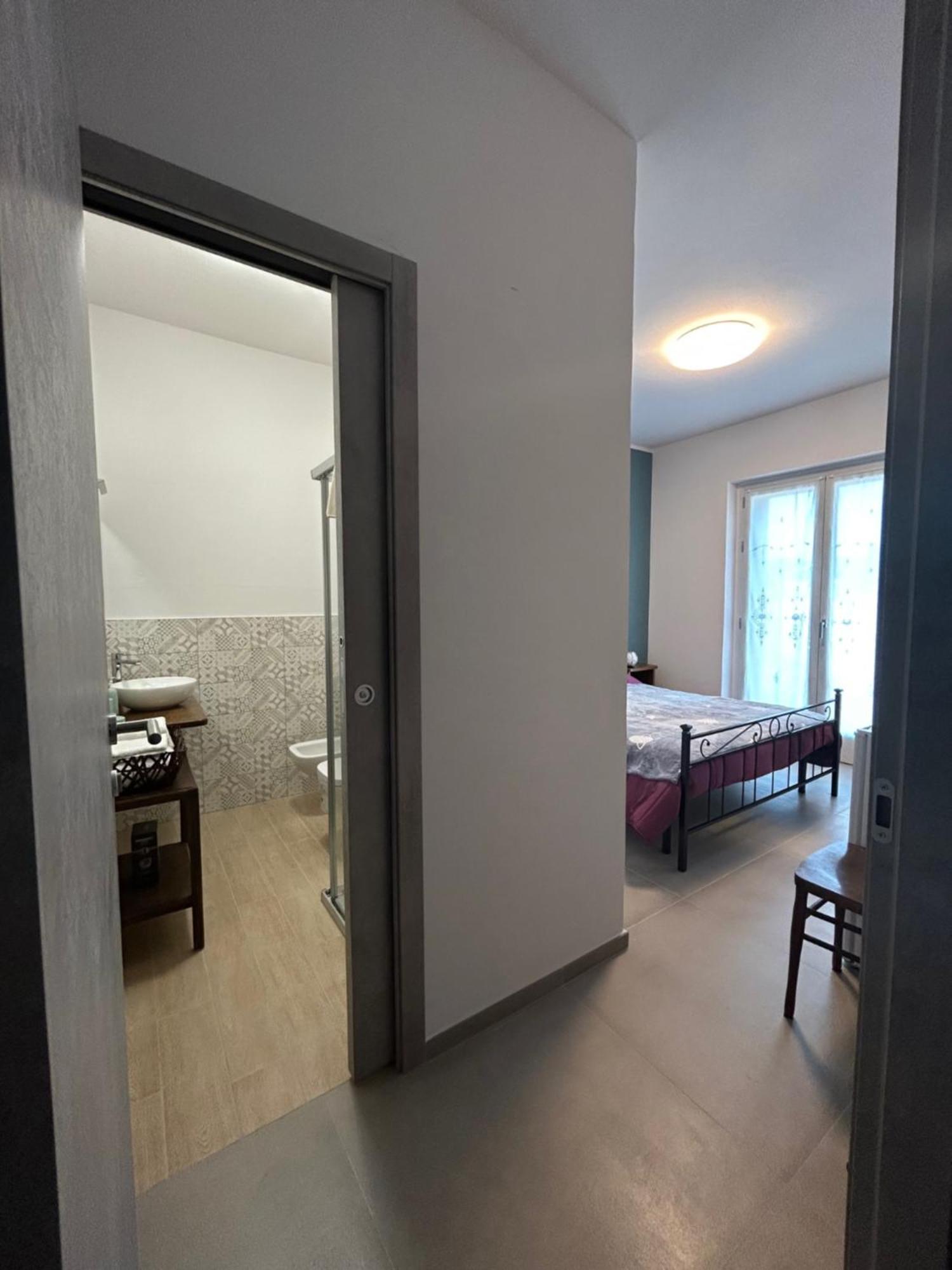 L'Incanto Casa Vacanze Montegrosso d'Asti Luaran gambar